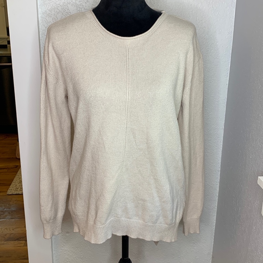Philosophy cream long sleeve long knit sweater soft lightweight